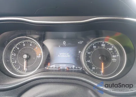 2019 Jeep Cherokee Limited 4X4 from USA, damaged, VIN 1C4PJMDX7KD135580